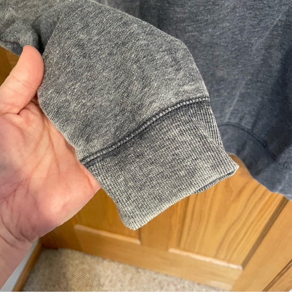 Roxy Sweatshirt Size Small - Picture 6 of 7